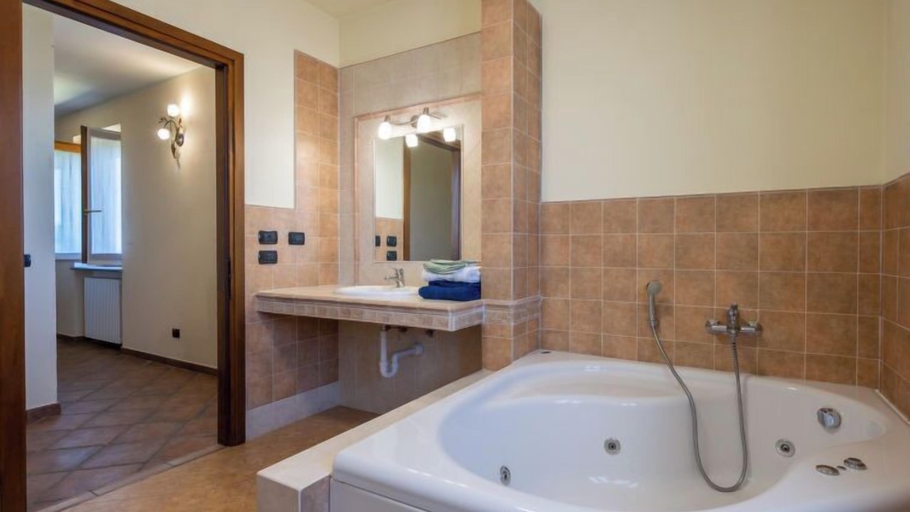 Photo of Bathroom in Mombaruzzo