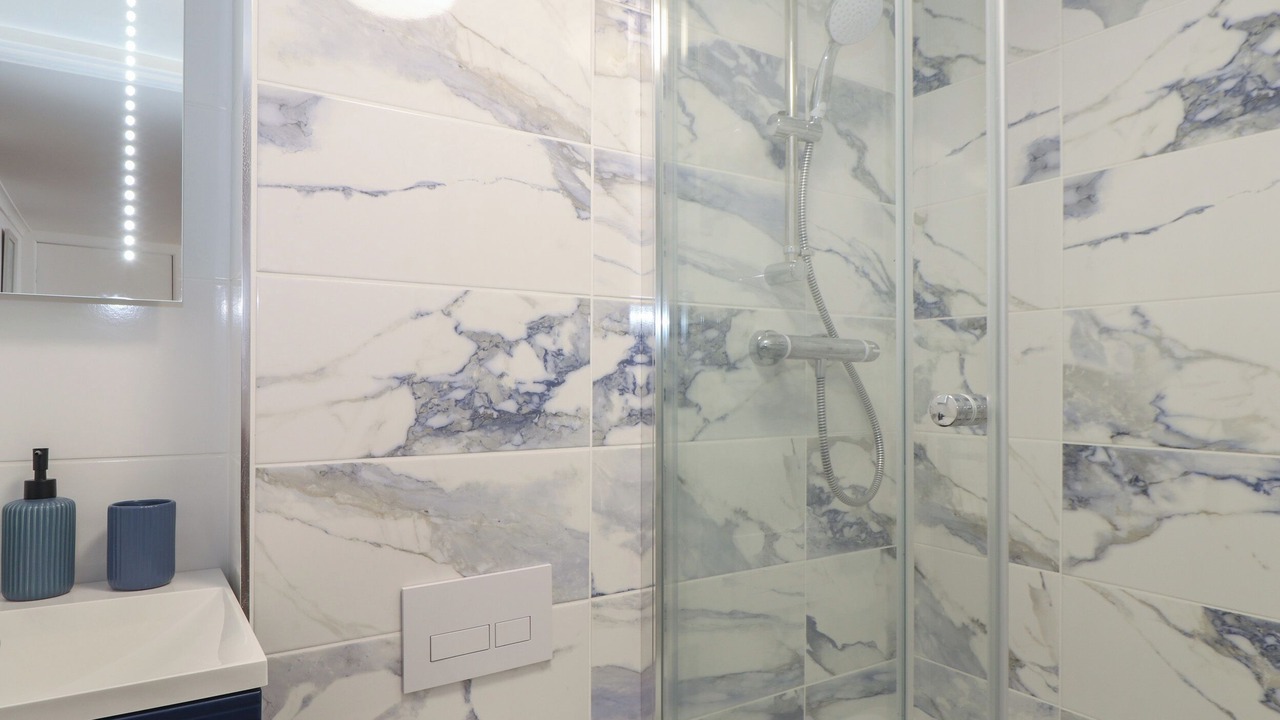Photo of Bathroom in Sennen Cove