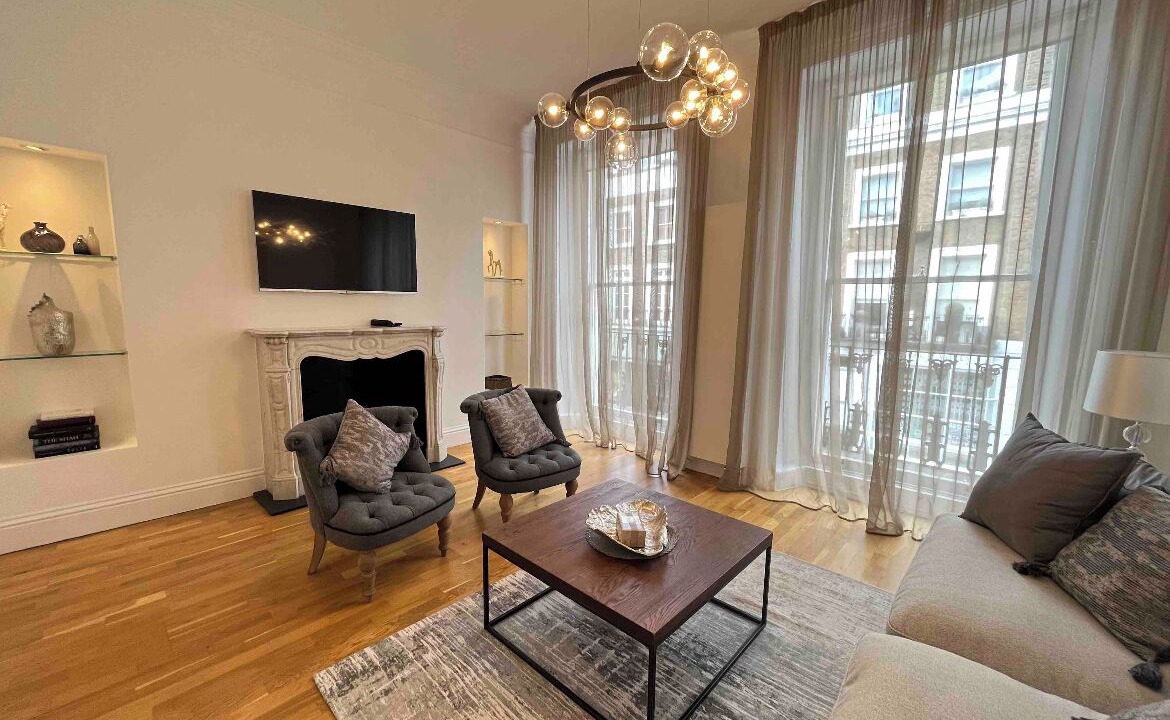 Photo of Livingroom in Brompton & Hans Town