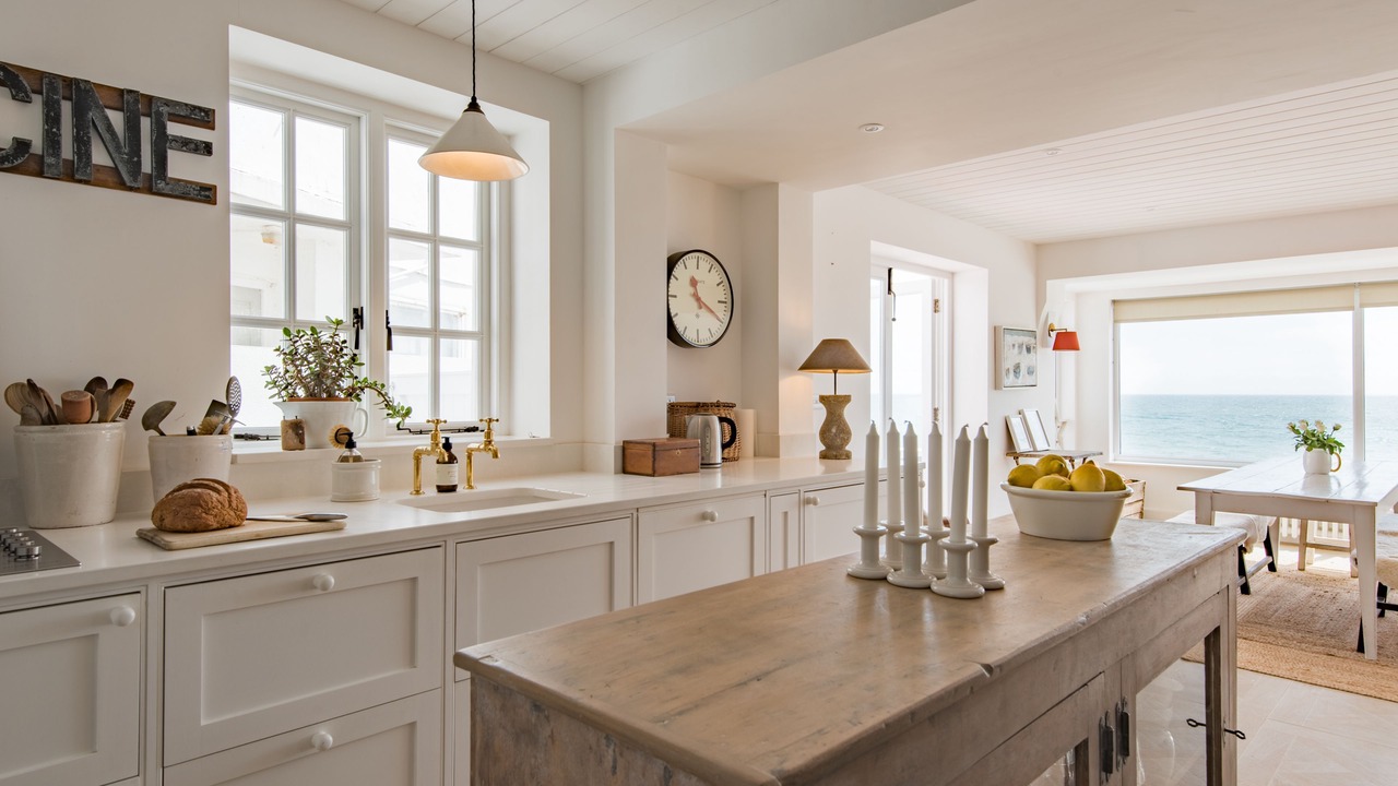 Photo of Kitchen in St Margaret's at Cliffe