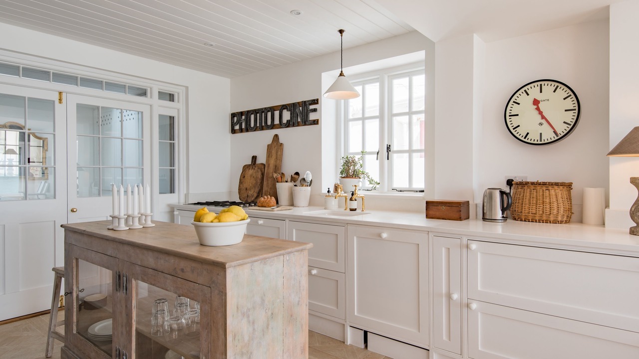 Photo of Kitchen in St Margaret's at Cliffe