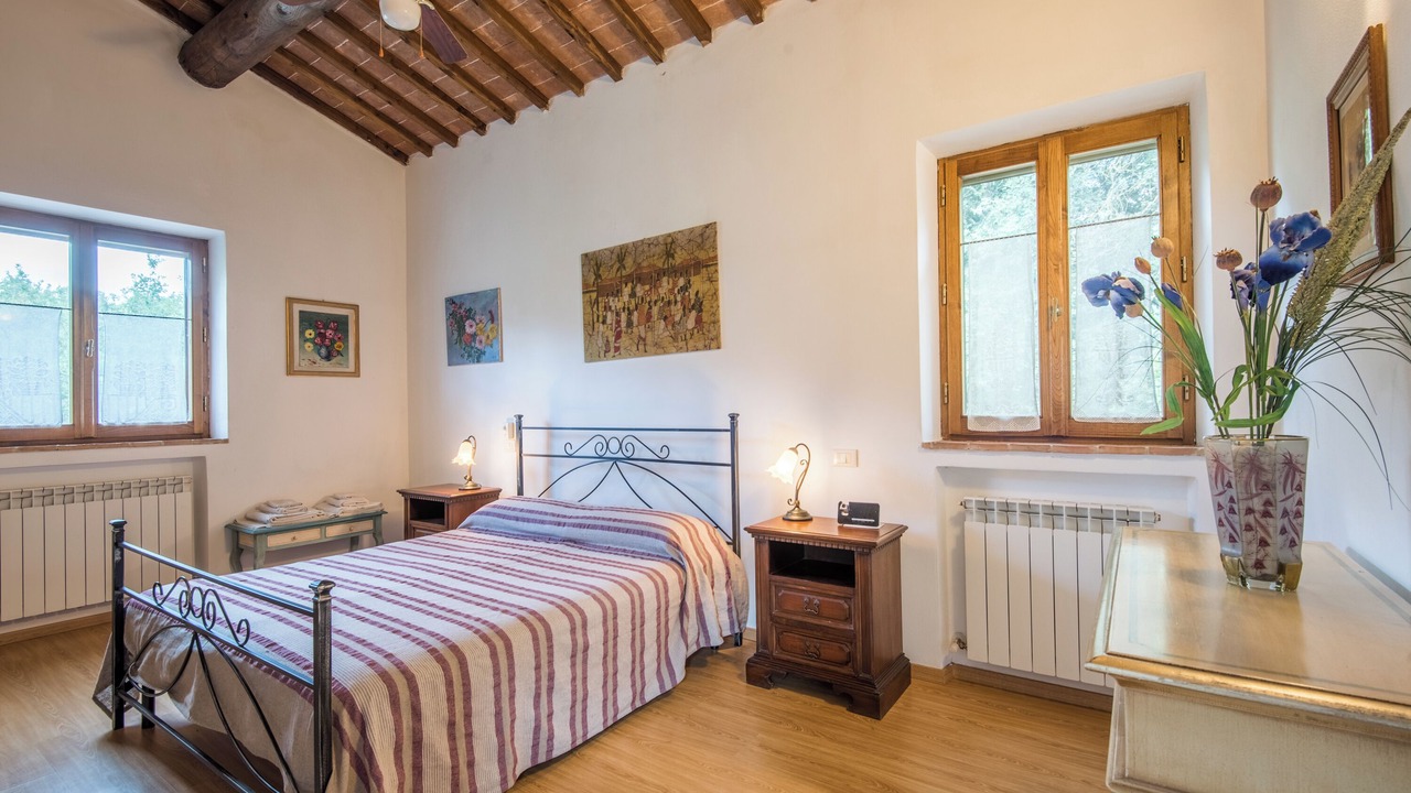 Photo of Bedroom in Simignano