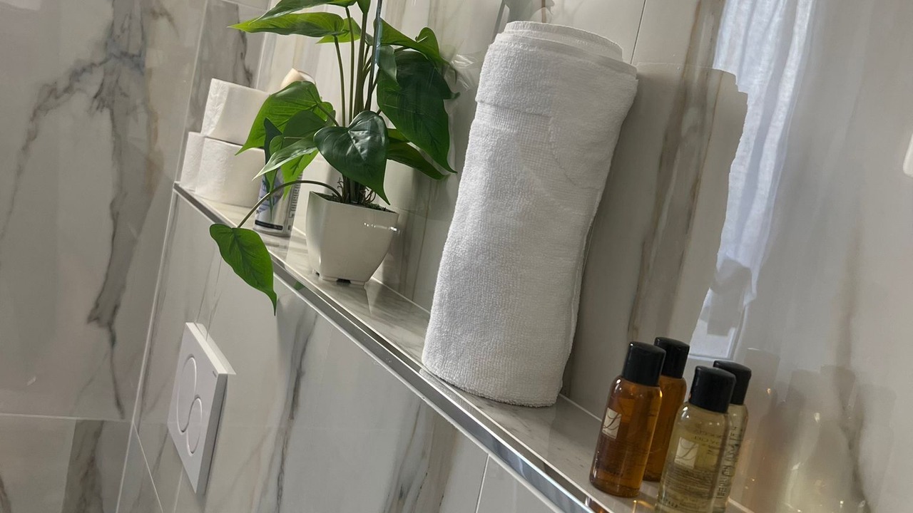 Photo of Bathroom in Intra