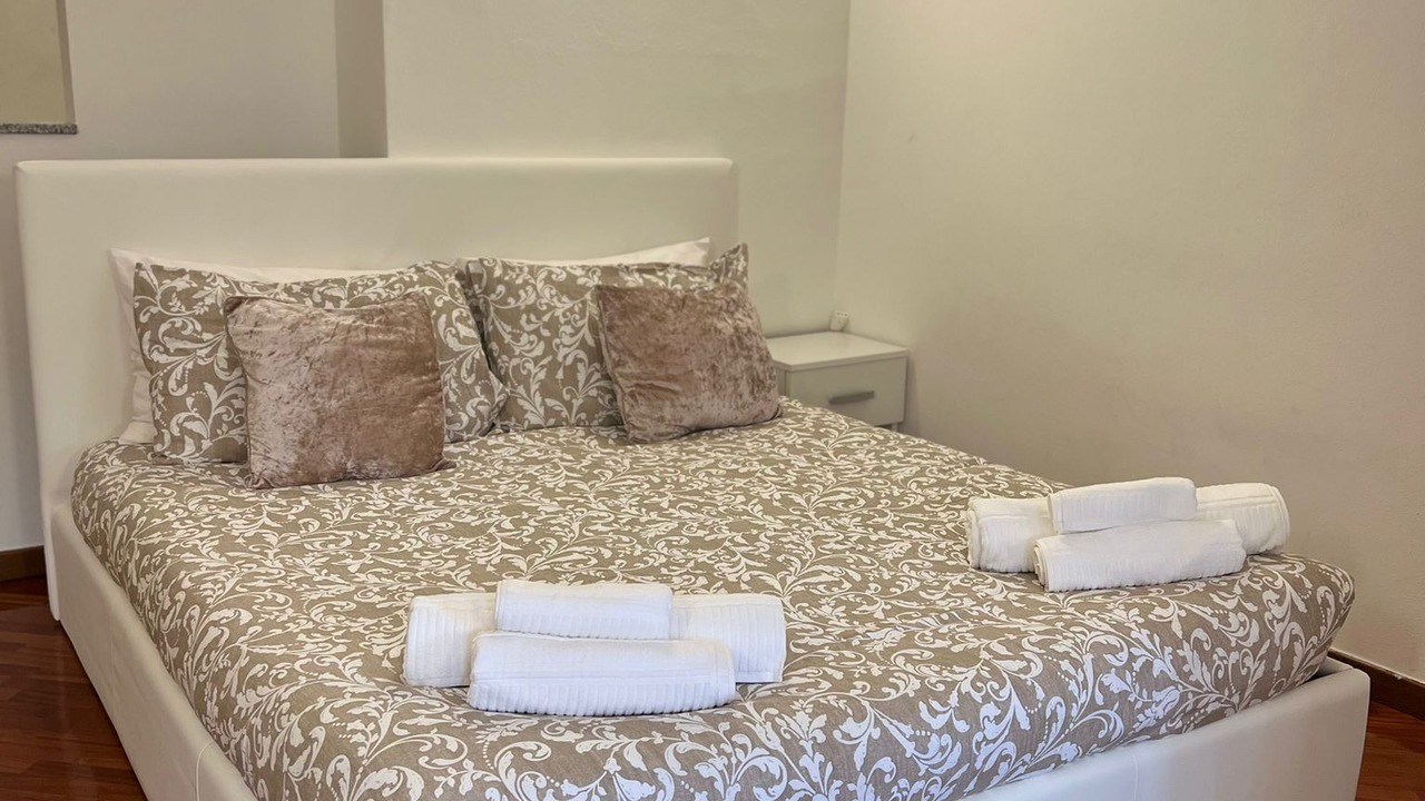 Photo of Bedroom in Intra