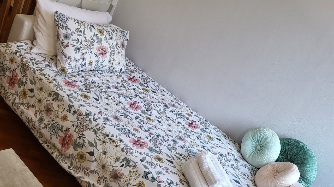 Photo of Bedroom in Intra