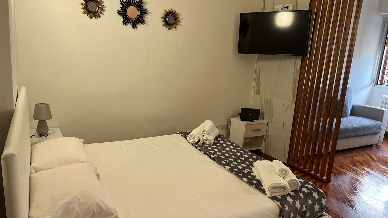 Photo of Bedroom in Intra