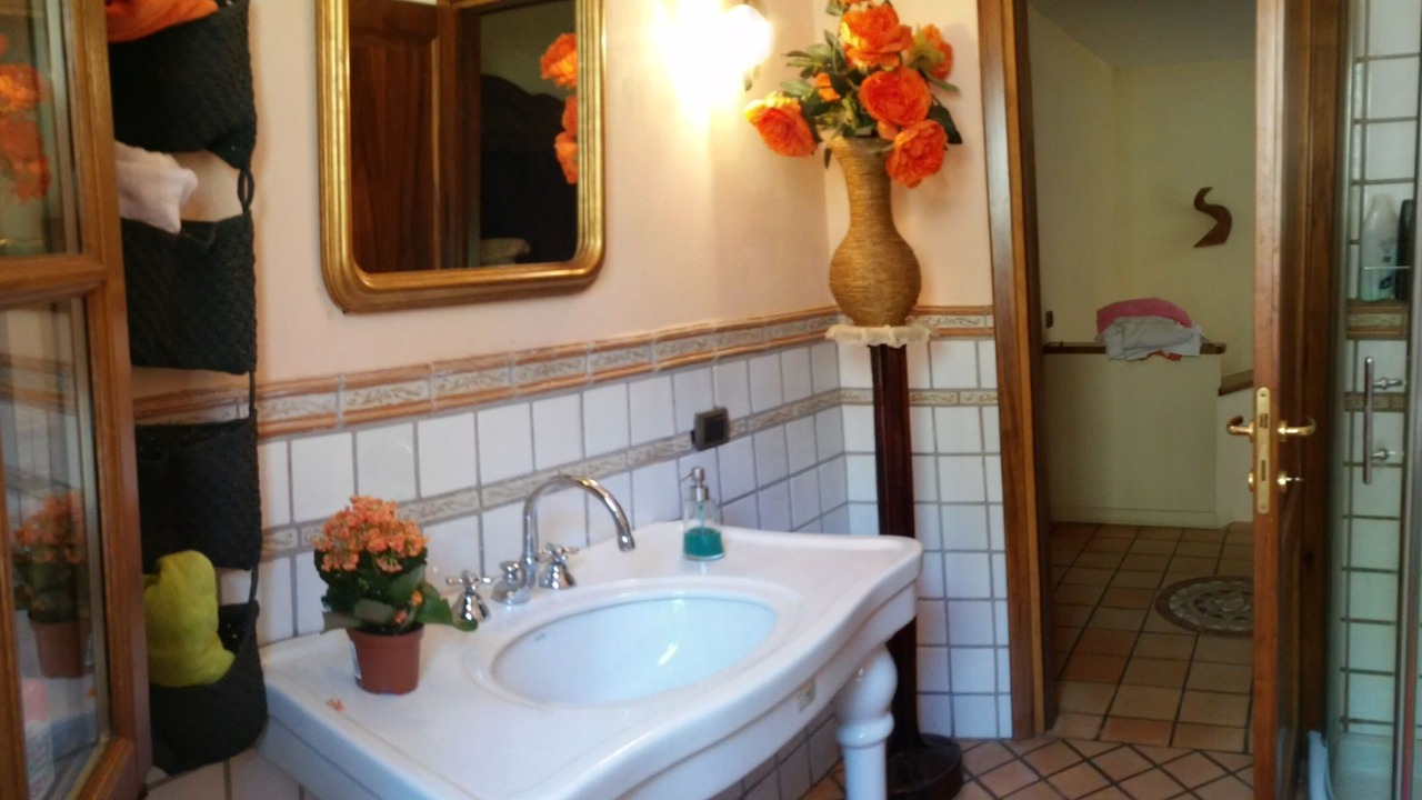 Photo of Bathroom in Cogorno