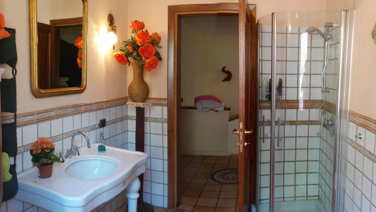 Photo of Bathroom in Cogorno