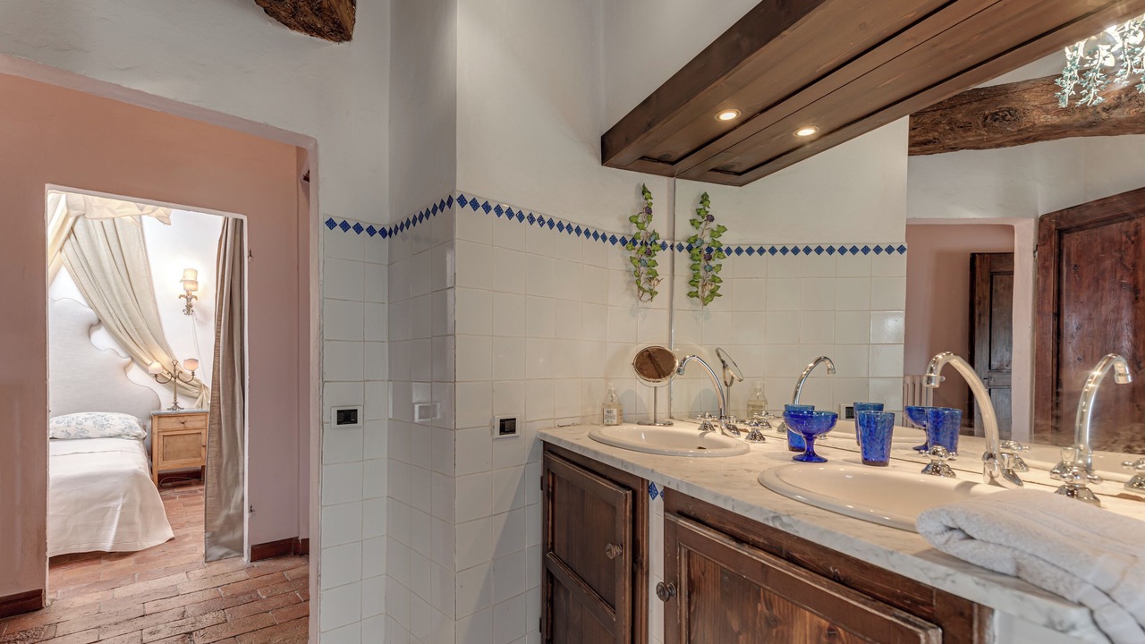 Photo of Bathroom in San Donato in Poggio