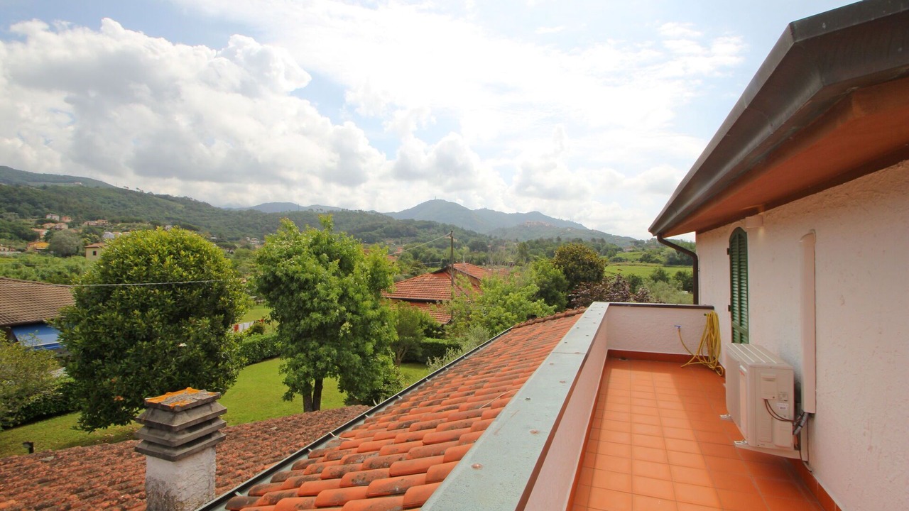 Photo of Patio Balcony in Castelnuovo Magra