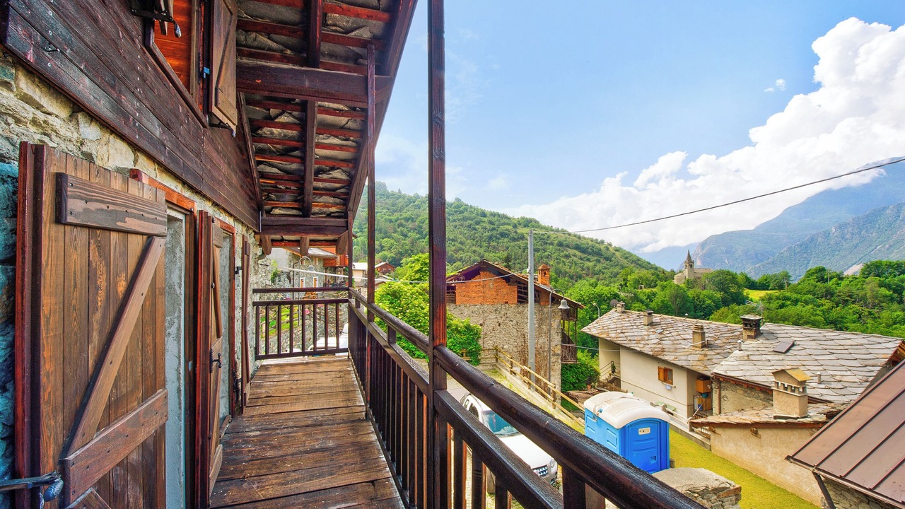 Photo of Outdoor in Moron