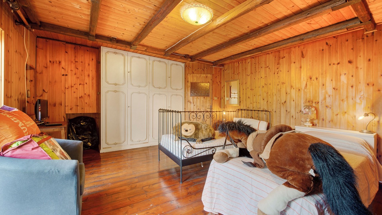 Photo of Bedroom in Moron