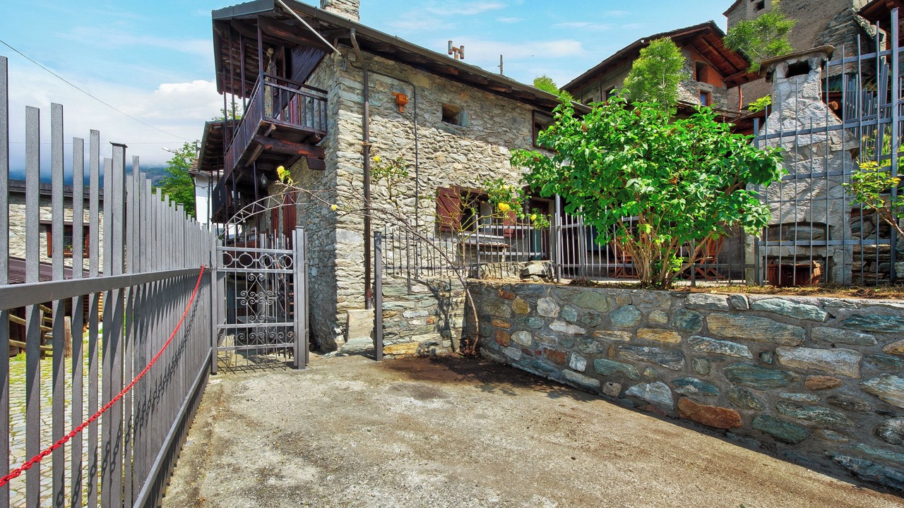 Photo of Outdoor in Moron