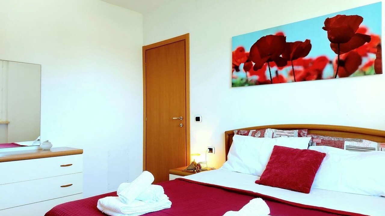 Photo of Bedroom in Grottammare