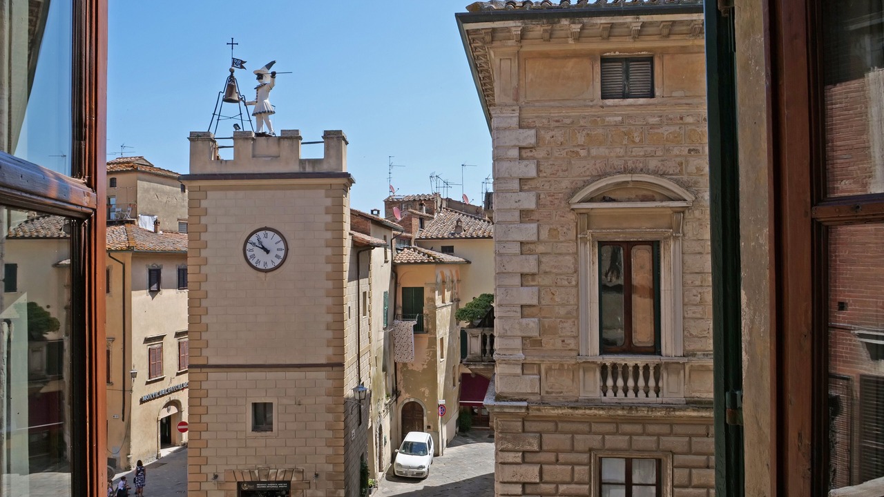 Photo of Bedroom in Montepulciano