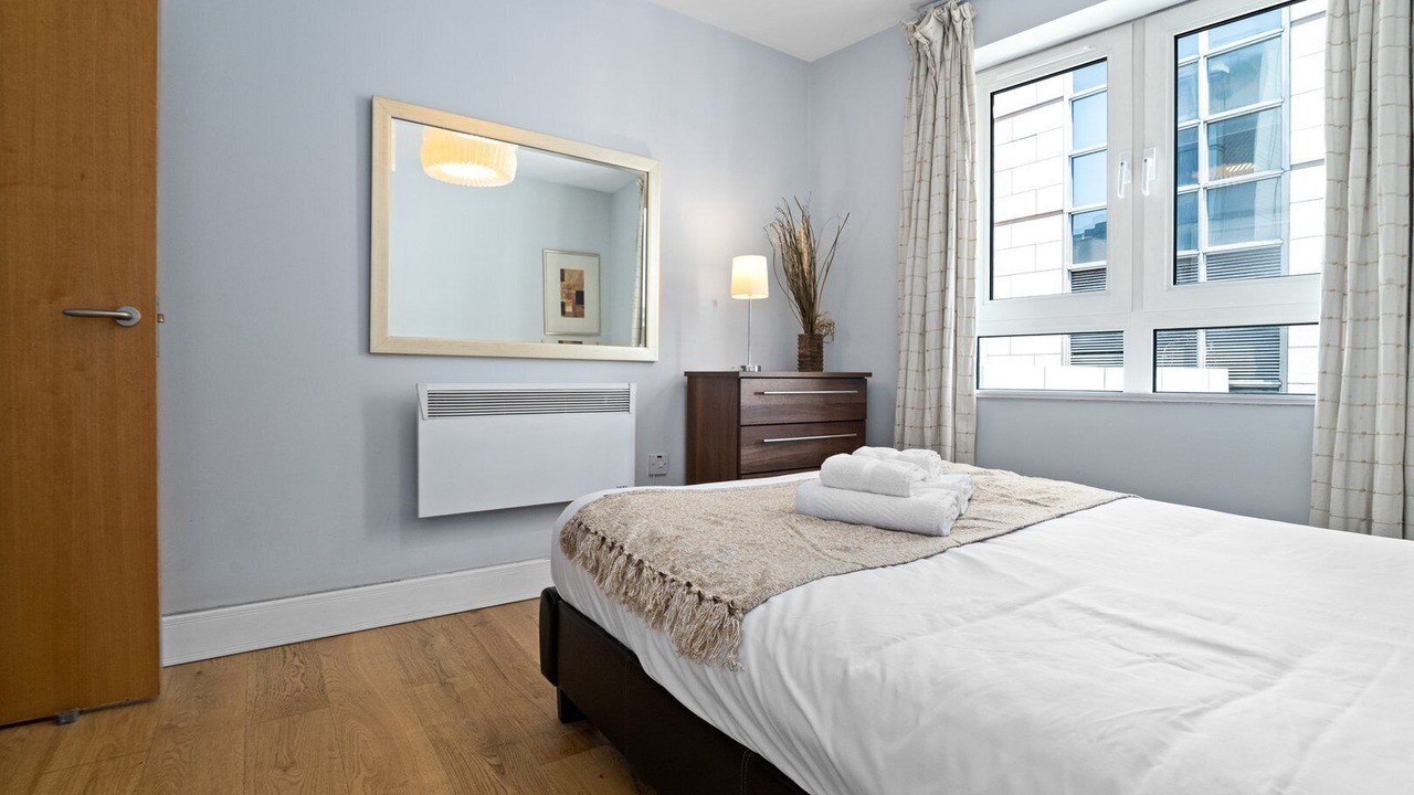Photo of Bedroom in Tower Hill