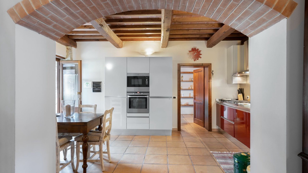 Photo of Kitchen in Poppi