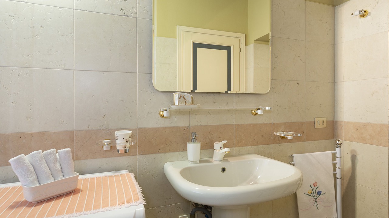 Photo of Bathroom in Borgo Ticino