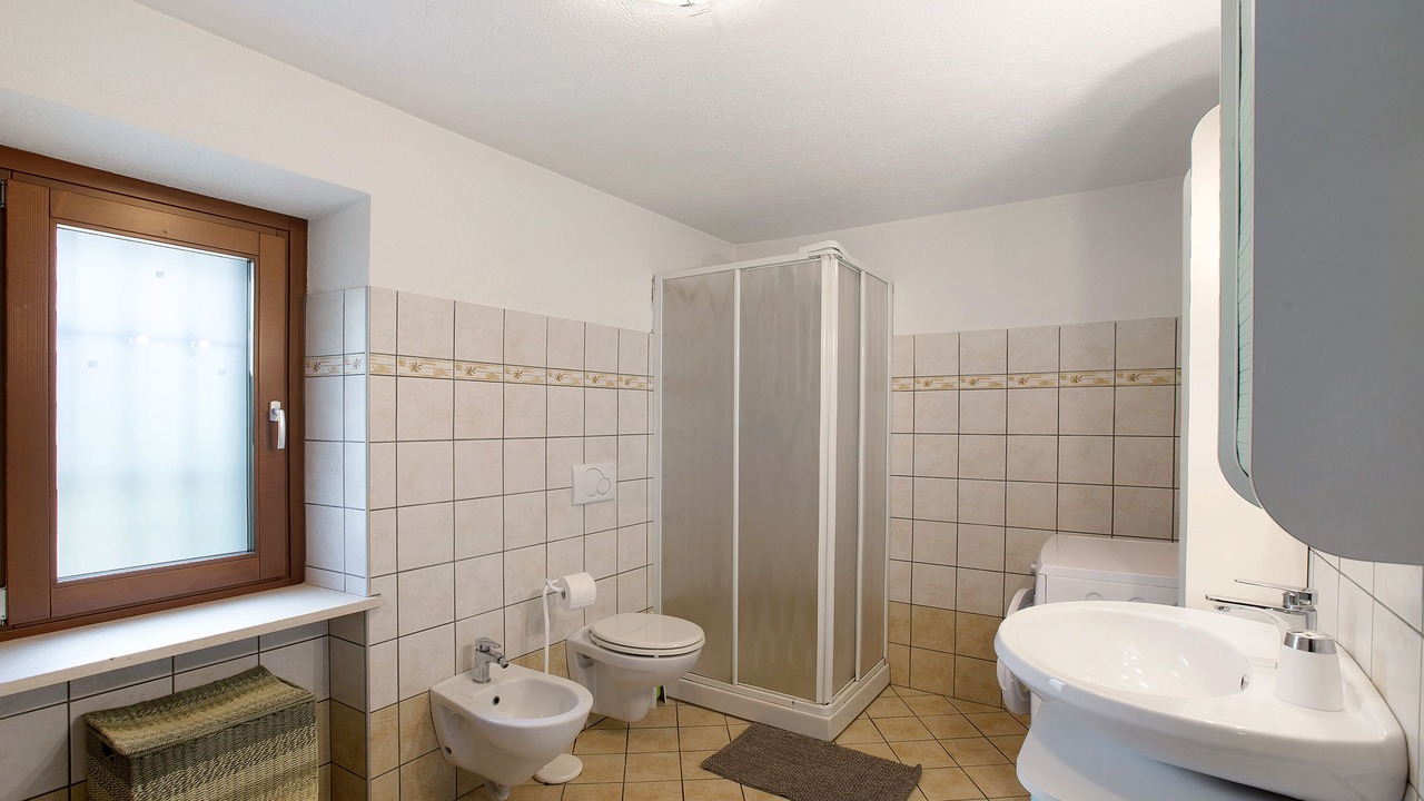 Photo of Bathroom in Doues