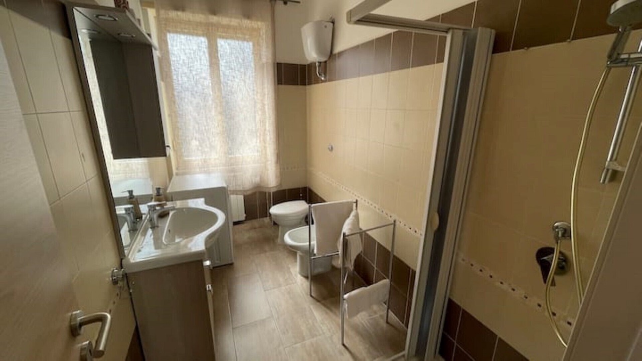Photo of Bathroom in Civitavecchia