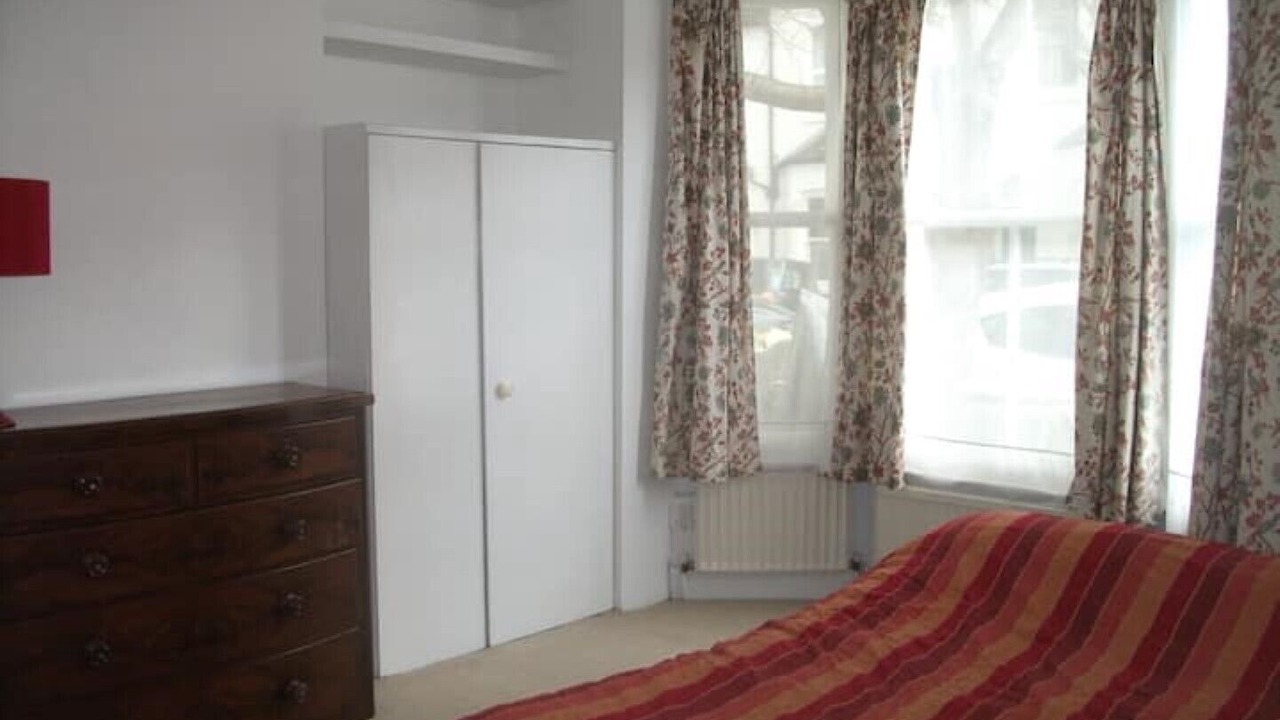 Photo of Bedroom in Southfields