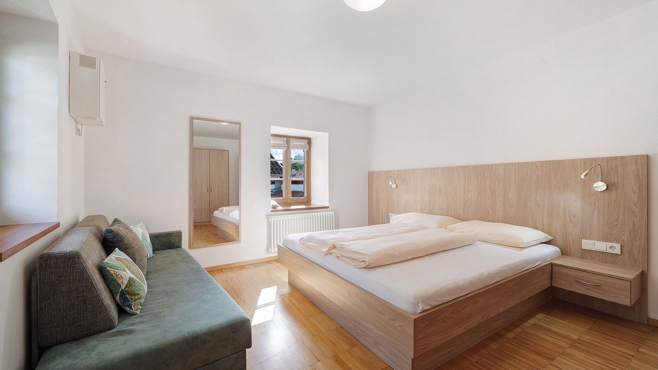 Photo of Bedroom in Laces