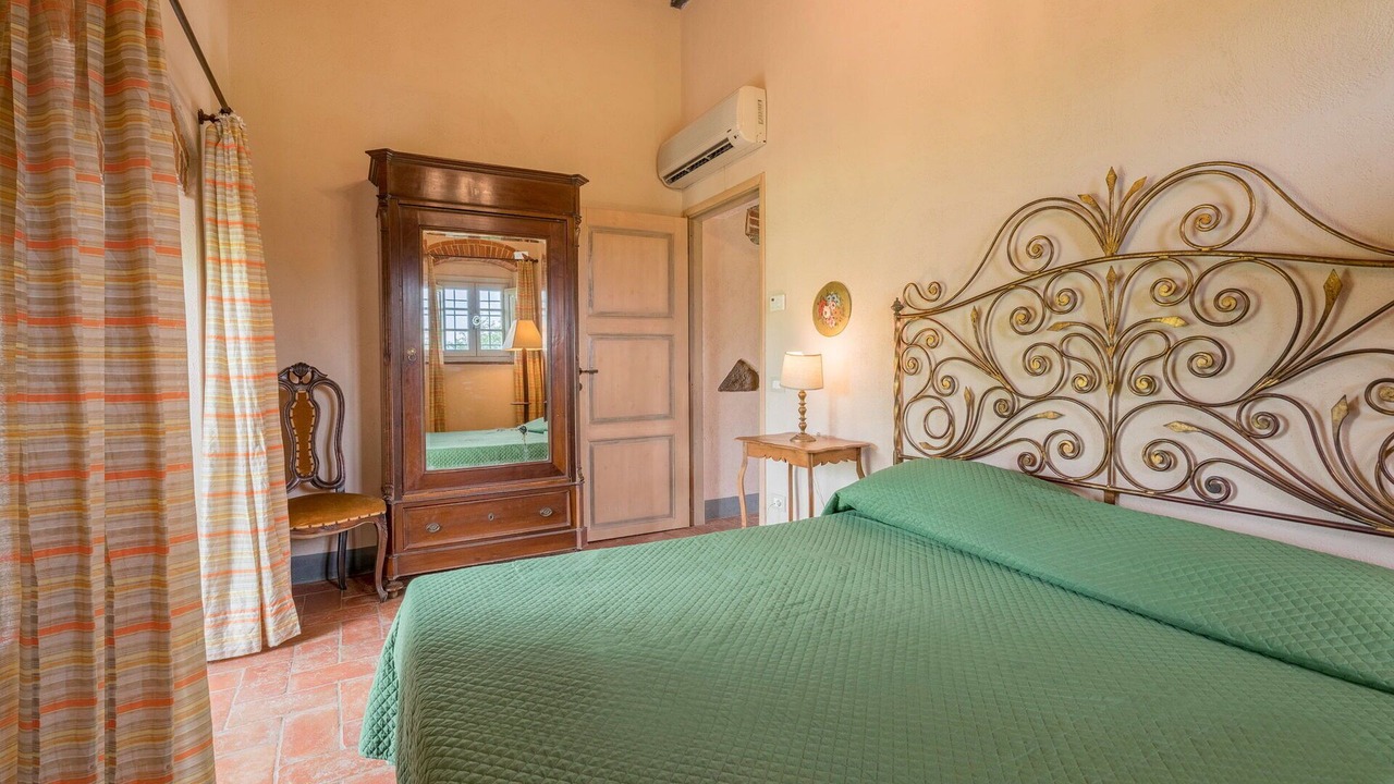 Photo of Bedroom in Badia Agnano