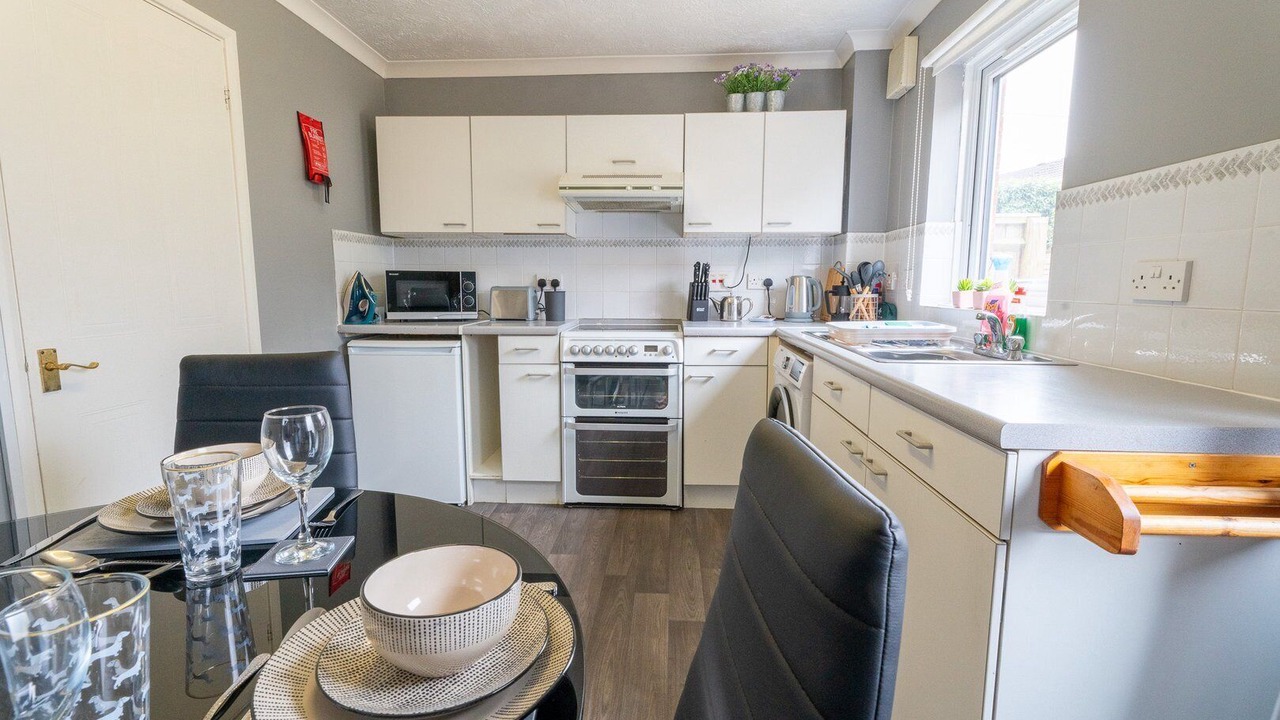 Photo of Kitchen in Little Stoke