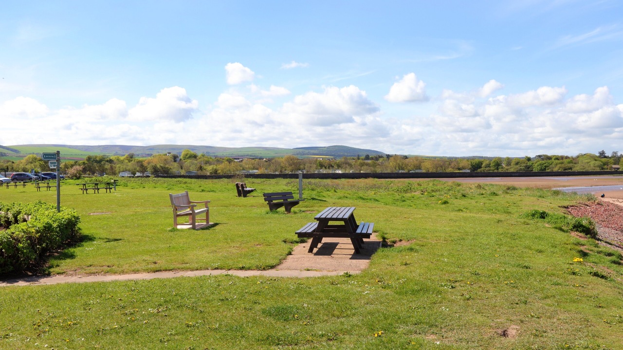 Photo of Outdoor in Dunbar