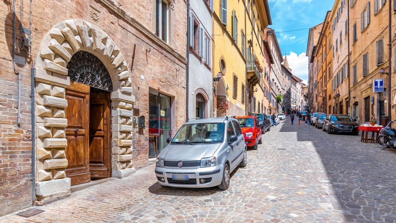 Photo of Others in Urbino