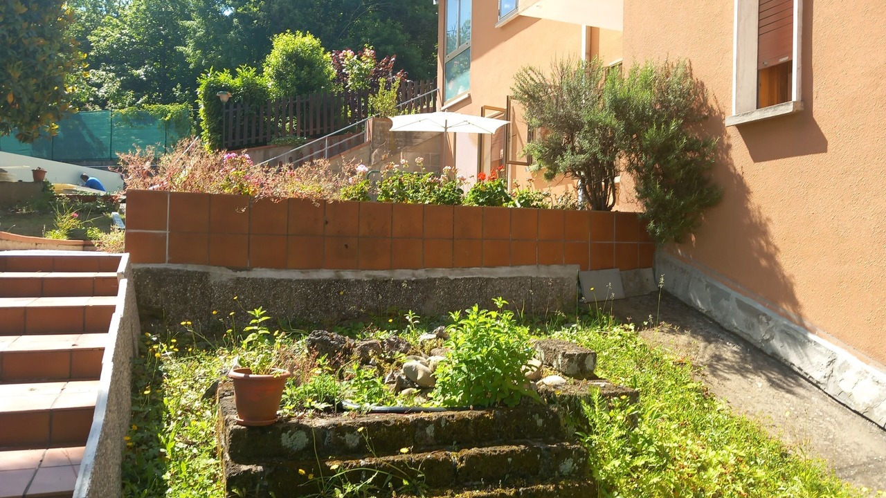 Photo of Outdoor in Tole