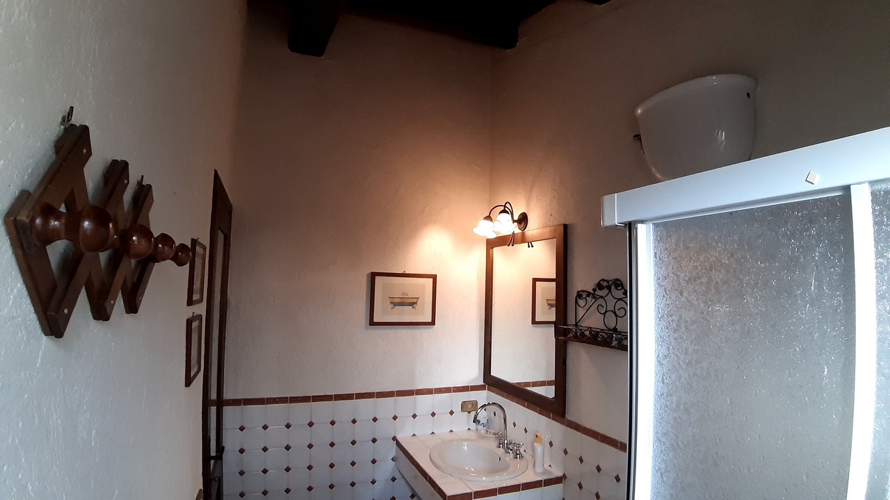 Photo of Bathroom in Saturnia