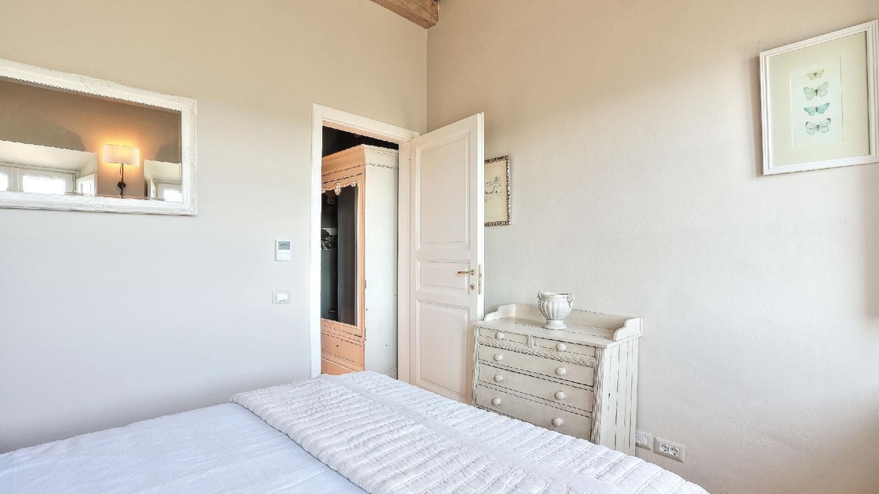 Photo of Bedroom in Castelfalfi