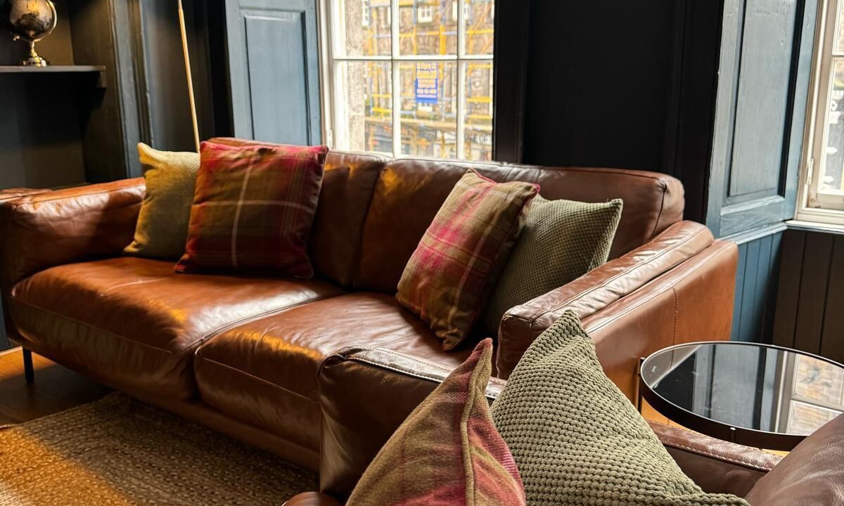 Photo of Livingroom in New Town