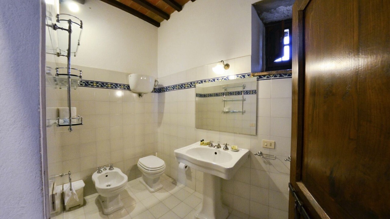 Photo of Bathroom in Sodo