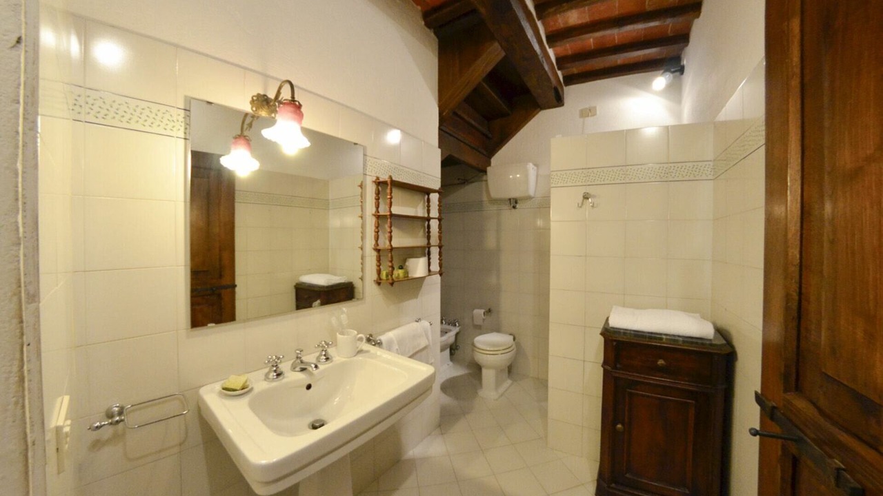 Photo of Bathroom in Sodo
