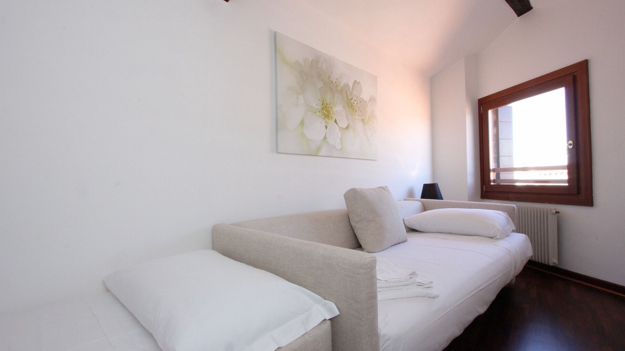 Photo of Bedroom in San Polo