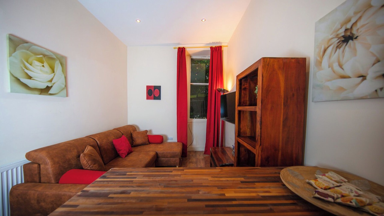 Photo of Livingroom in Leith