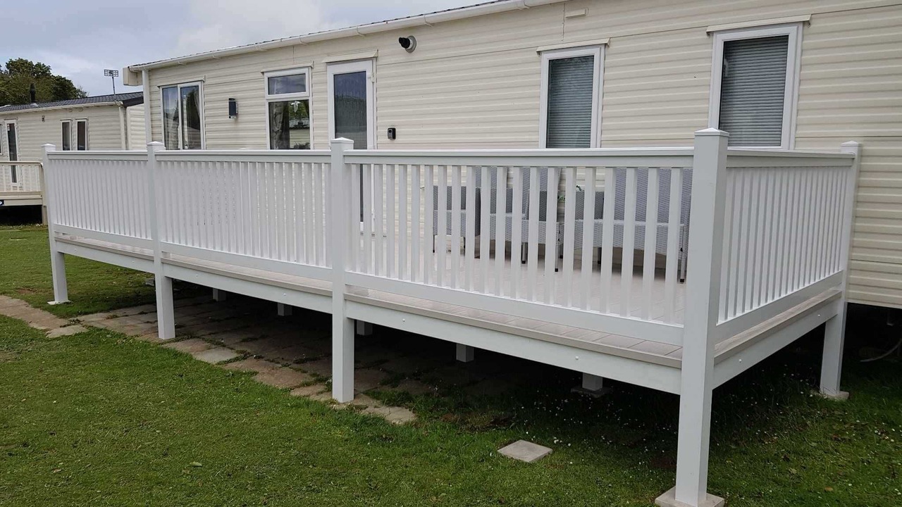 Photo of Patio Balcony in St Margaret's at Cliffe