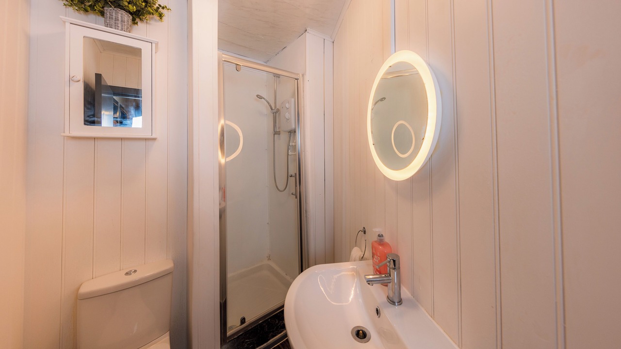 Photo of Bathroom in Newington