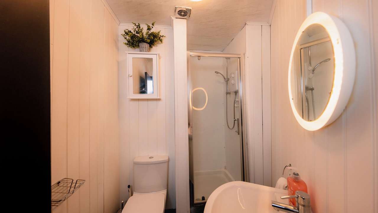 Photo of Bathroom in Newington