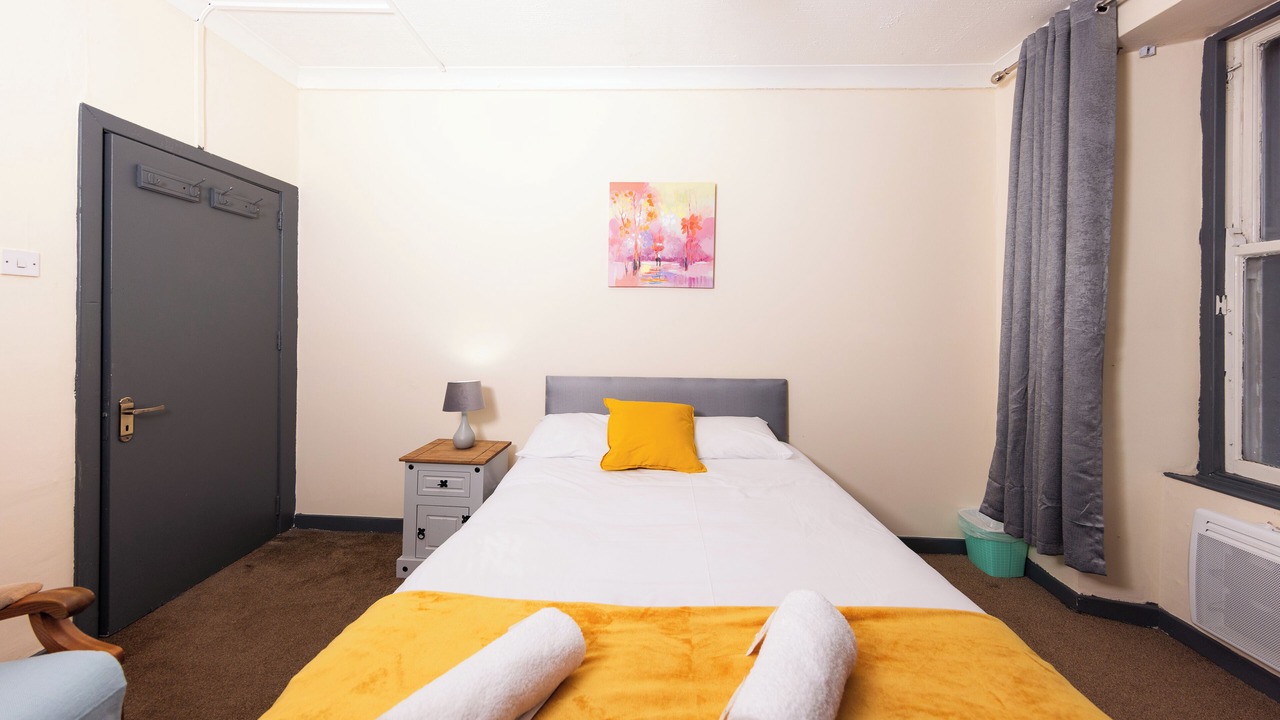 Photo of Bedroom in Newington