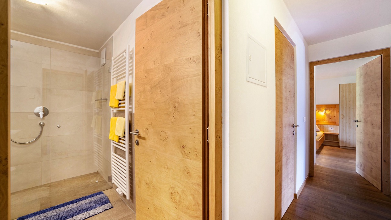 Photo of Bathroom in Laudes