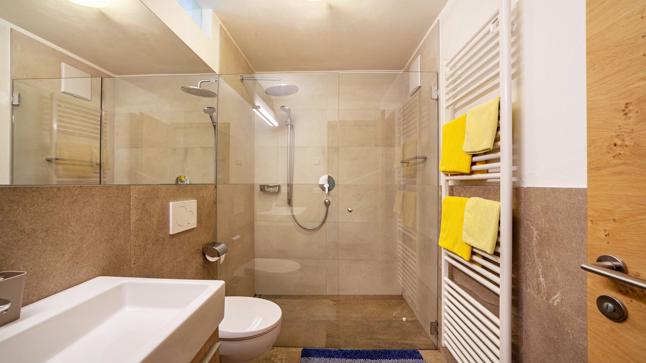 Photo of Bathroom in Laudes