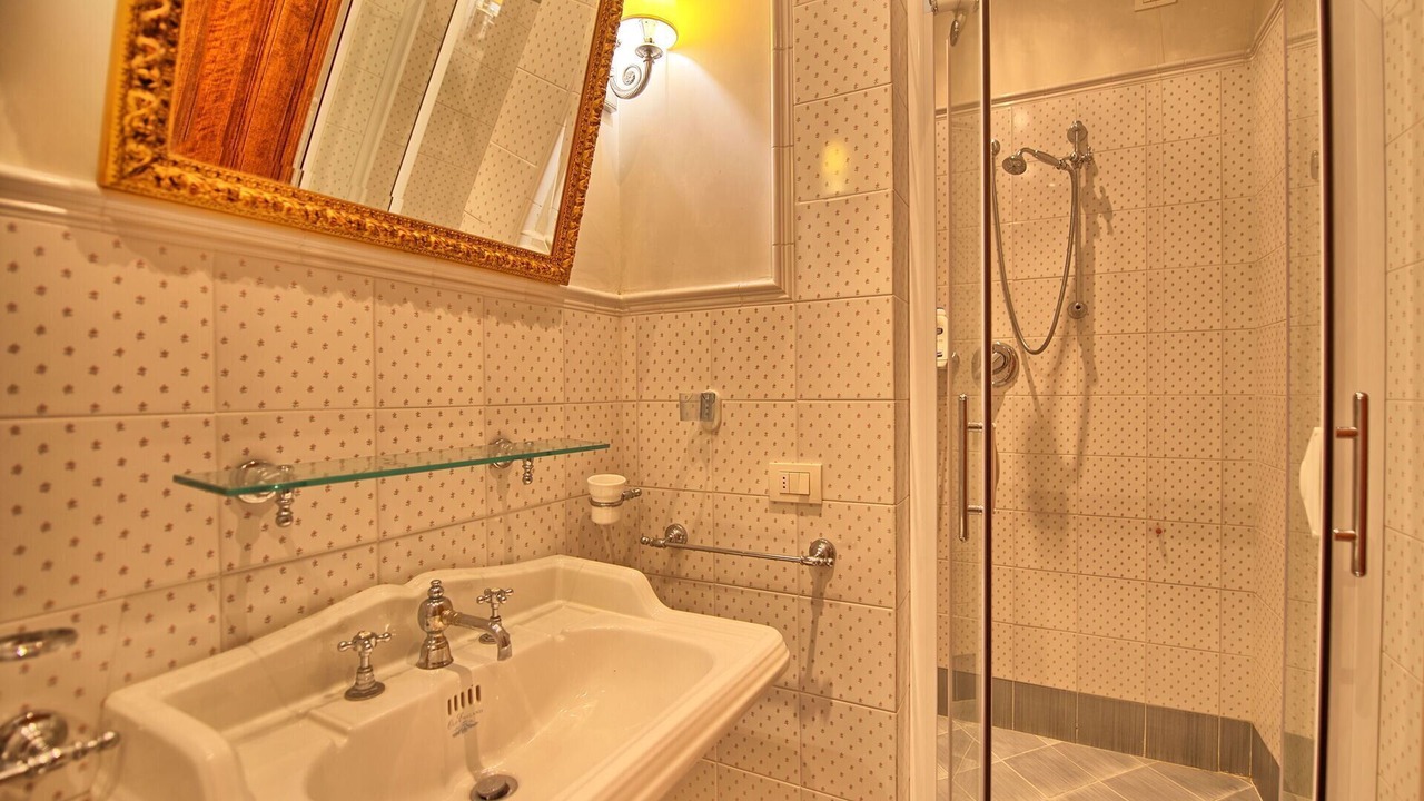 Photo of Bathroom in Cincelli