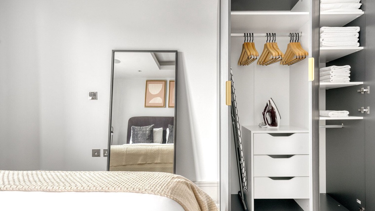Photo of Bedroom in Primrose Hill