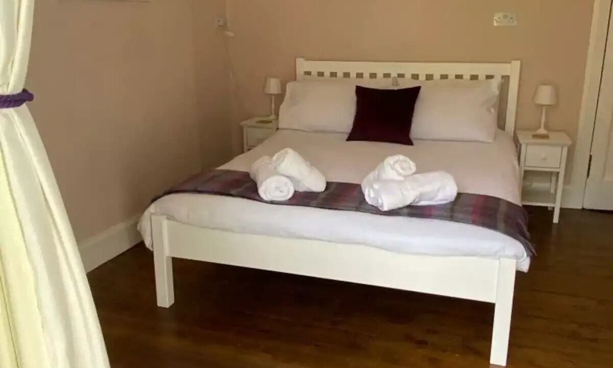 Photo of Bedroom in Tollcross