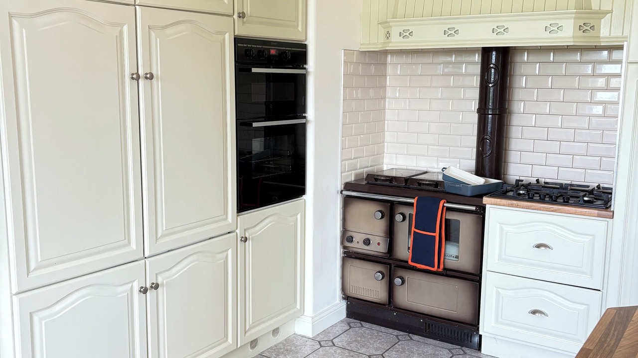 Photo of Kitchen in Londonderry