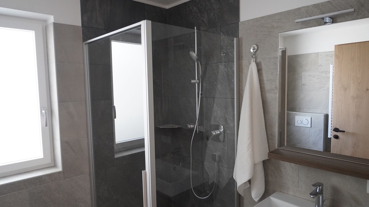 Photo of Bathroom in Albions