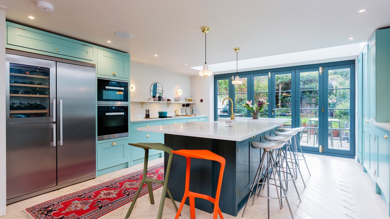 Photo of Kitchen in Oval